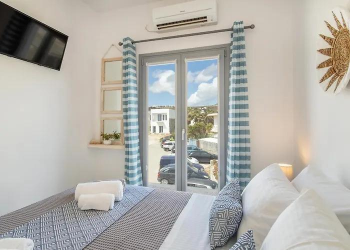 Playa Paros Hotel Piso Livadi