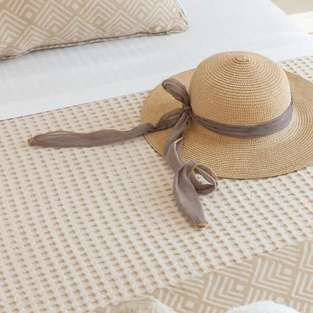 Playa Paros Hotel