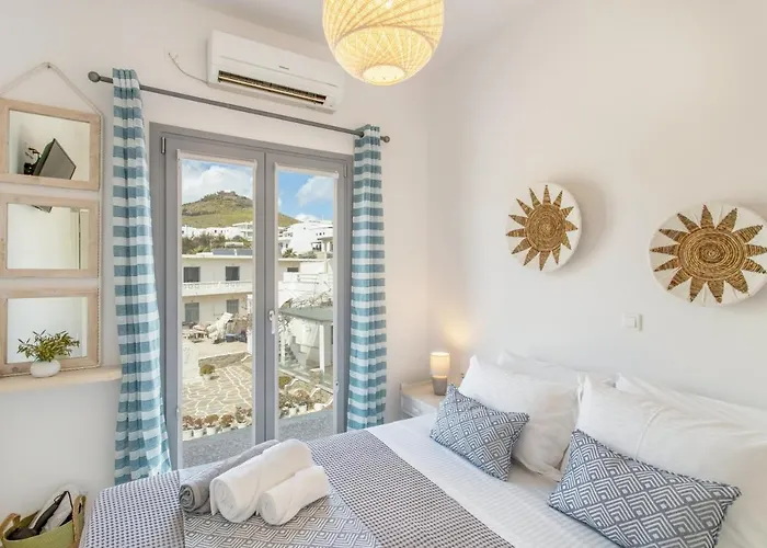 Playa Paros فندق